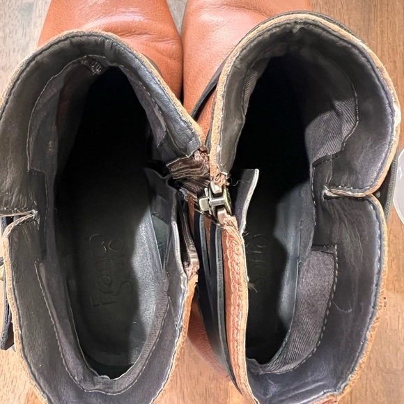 Franco Sarto Cognac Leather Ankle Boots Moto Biker Strap Zip Up Booties Sz 8 - Picture 8 of 9